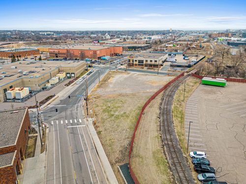 129 Plymouth Ave N, Minneapolis, MN, 55411-3418 | Card Image