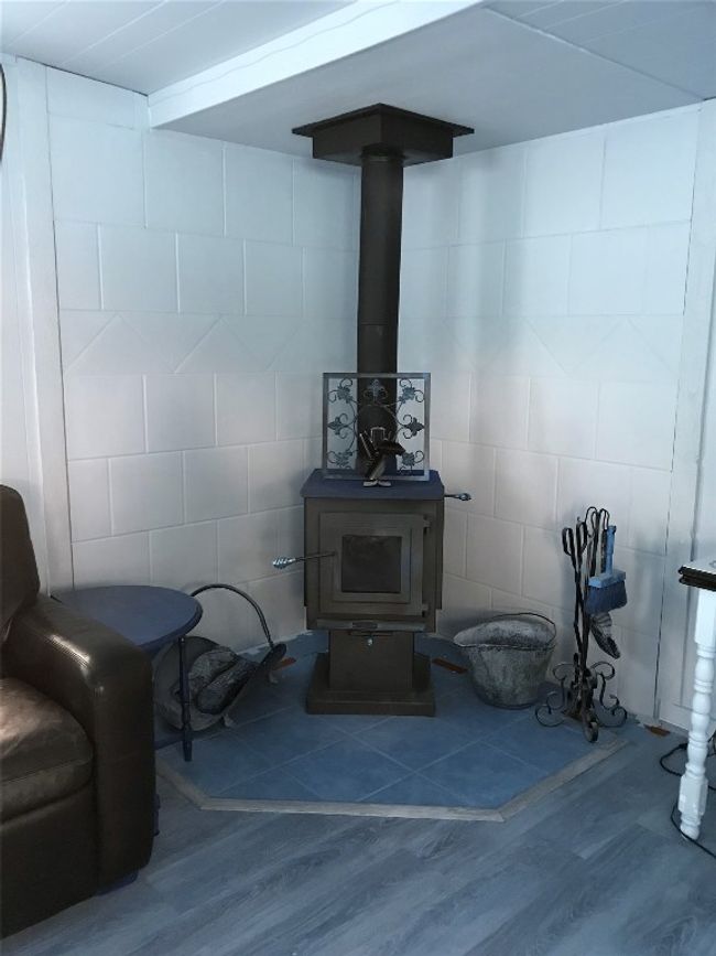 336 Boulder Ln, House other with 2 bedrooms, 2 bathrooms and 4 parking in Dale TX | Image 9