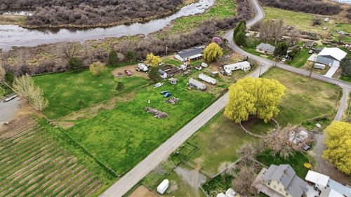 80903 N Weidle Rd, West Richland, WA, 99353-6165 | Card Image