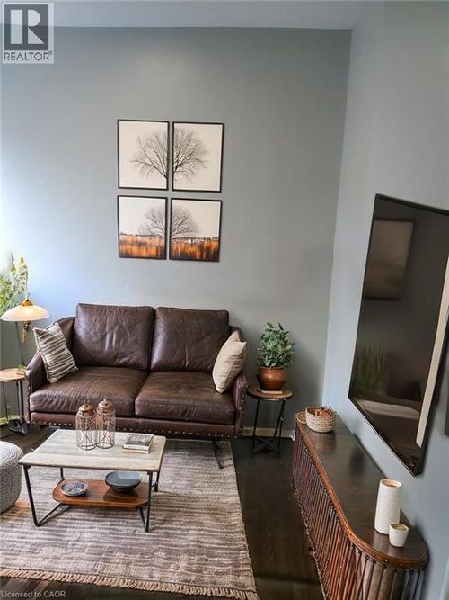 5-70 Victoria Ave S, Hamilton, ON, L8N2S7 | Card Image