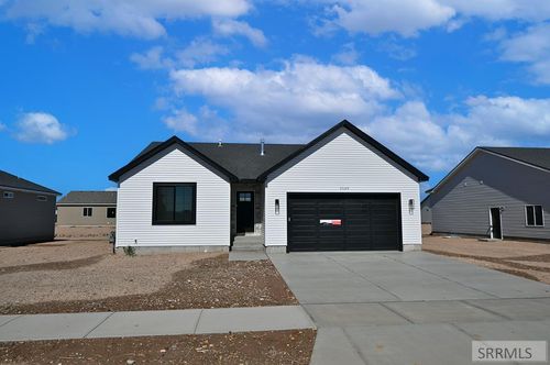 3149 Desert Sky Dr, Ammon, ID, 83406-1002 | Card Image