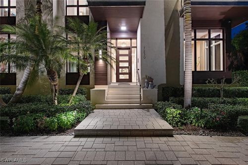 1230 Gulf Shore Blvd S, Naples, FL, 34102-7259 | Card Image