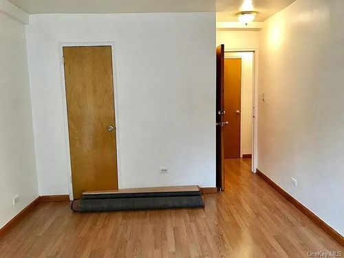 0-50 Bayard St, New York, NY, 10013-4903 | Card Image