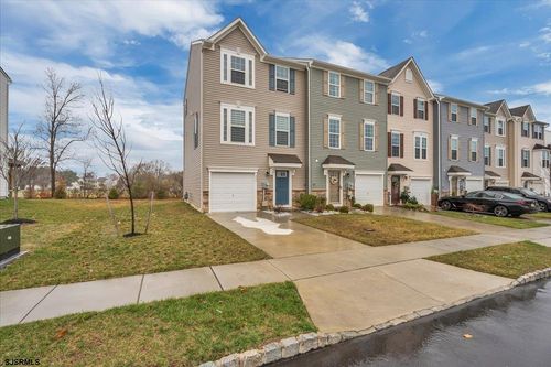204 Freedom Way, Sicklerville, NJ, 08081 | Card Image