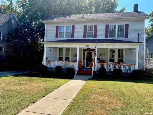 697 E State St, Jacksonville, IL, 62650-2129 | Card Image