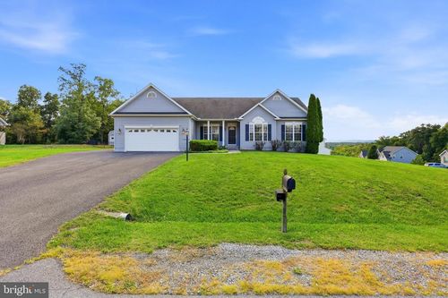 22 Patapsco Cir, FALLING WATERS, WV, 25419-4364 | Card Image