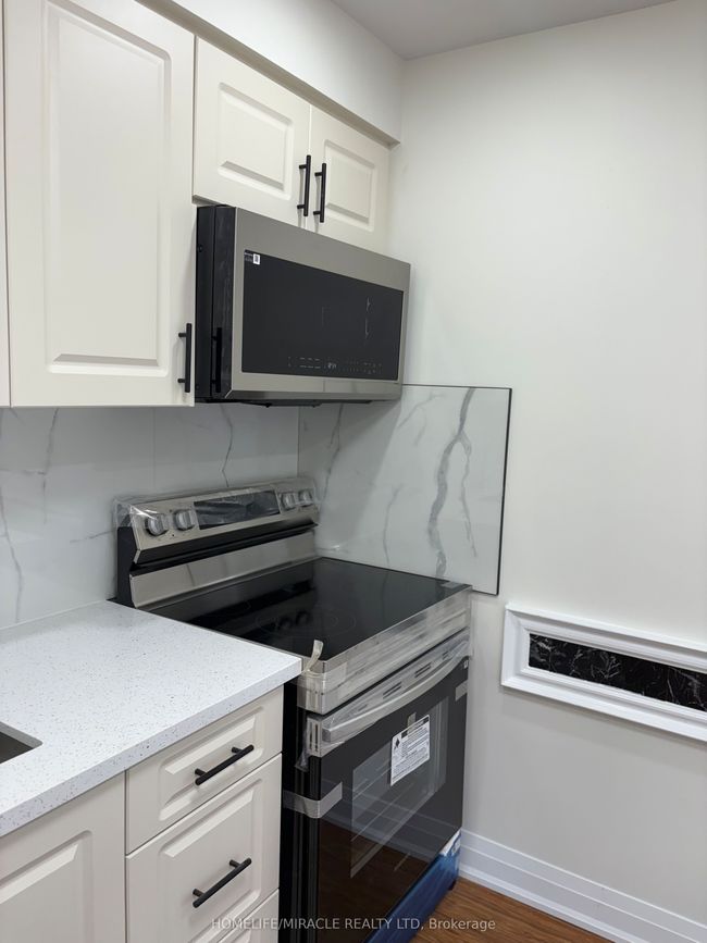 14 - 1255 Upper Gage Ave, Condo with 3 bedrooms, 2 bathrooms and 1 parking in Hamilton ON | Image 22