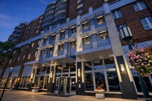 unit-925-411 S Old Woodward Ave, Birmingham, MI, 48009-6650 | Card Image