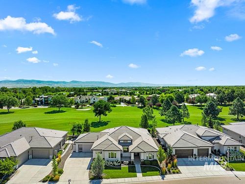 6614 N Big Cedar Way, Meridian, ID, 83646-6885 | Card Image