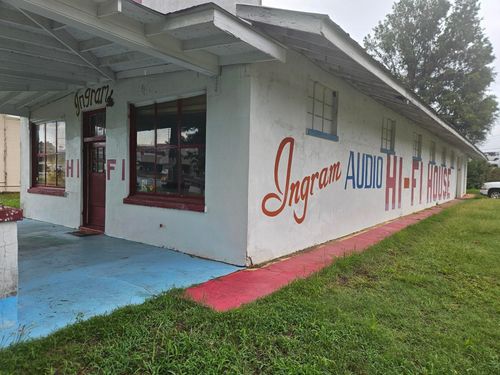 623 S Court St, Florence, AL, 35630-6110 | Card Image