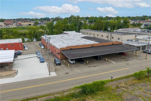 165 W Broadway St, Dover, OH, 44622-1916 | Card Image