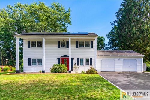 11 N Westfield Rd, Howell, NJ, 07731-2317 | Card Image