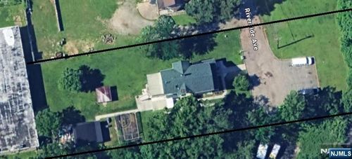 37 Riverside Ave, Little Ferry, NJ, 07643-1615 | Card Image