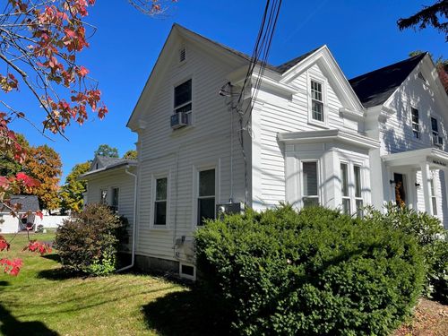 apt-2b-83 Main St, Exeter, NH, 03833-2466 | Card Image