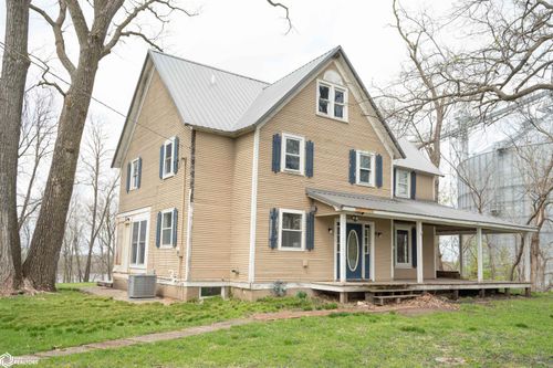 124 Main St, Warsaw, IL, 62379-1241 | Card Image