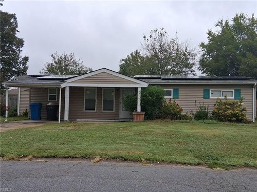 4944 Paine Ln, Virginia Beach, VA, 23455-5216 | Card Image