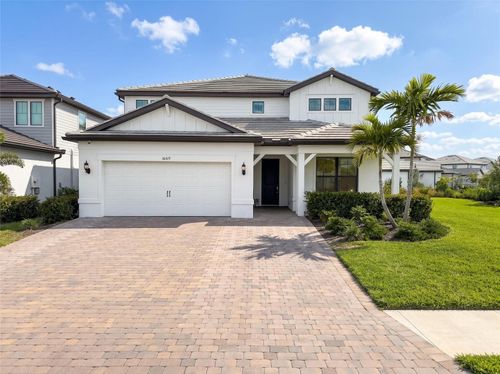 16419 Pebble Ridge Dr, LAKEWOOD RANCH, FL, 34211-1803 | Card Image