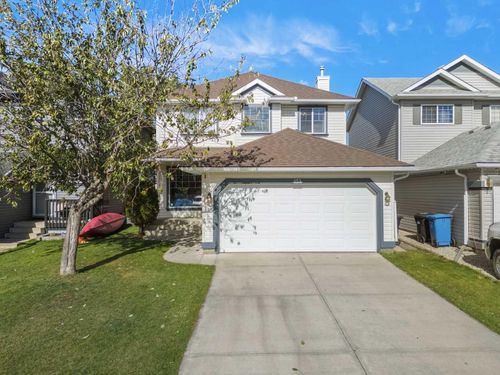 153 Somerglen Road Sw, Calgary, AB, T2Y3V4 | Card Image