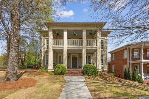 21 Ledges Main Se, Huntsville, AL, 35802-1297 | Card Image