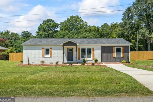 329 Oak Dr, Social Circle, GA, 30025-2854 | Card Image
