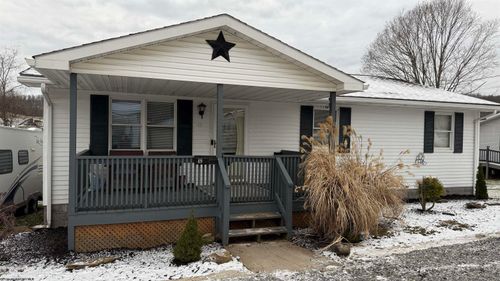 49 New York Ave, West Union, WV, 26456-2082 | Card Image