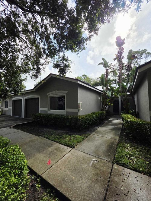 102-260 Crestwood Cir, Royal Palm Beach, FL, 33411-4965 | Card Image