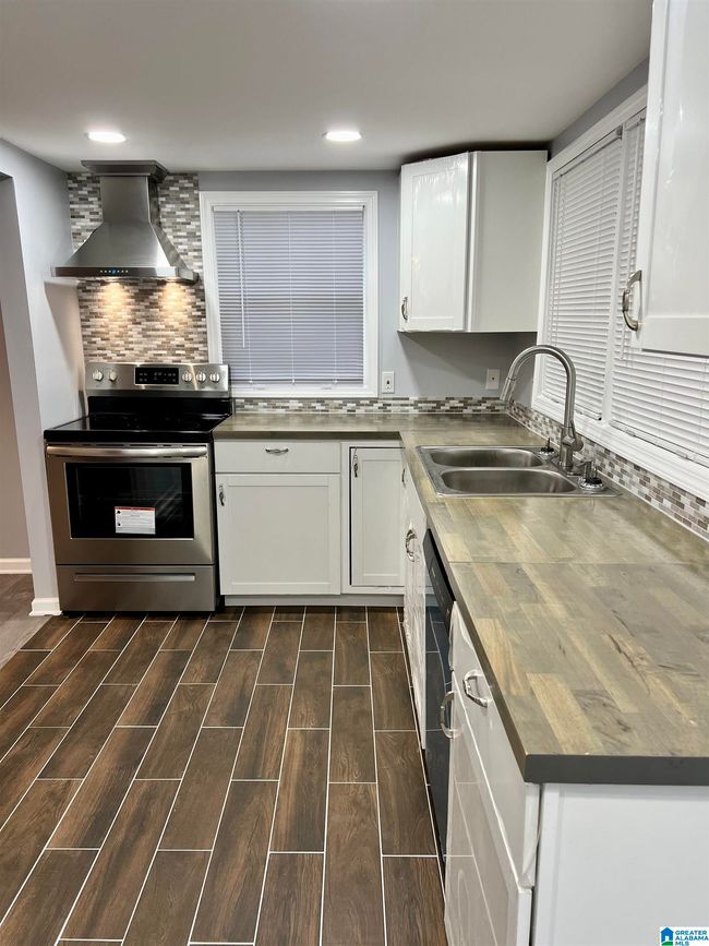1316 Glenwood St Nw, House other with 2 bedrooms, 2 bathrooms and null parking in CENTER POINT AL | Image 7