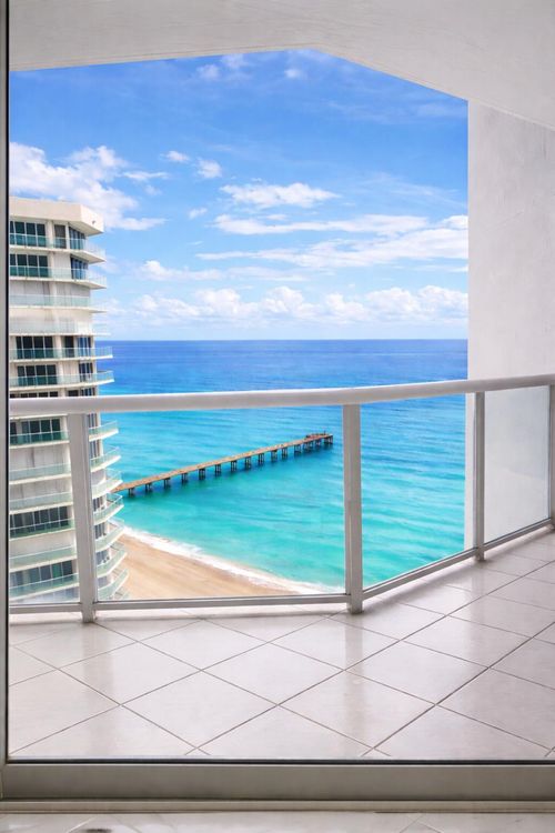 2514-16425 Collins Avenue, Sunny Isles Beach, FL, 33160 | Card Image