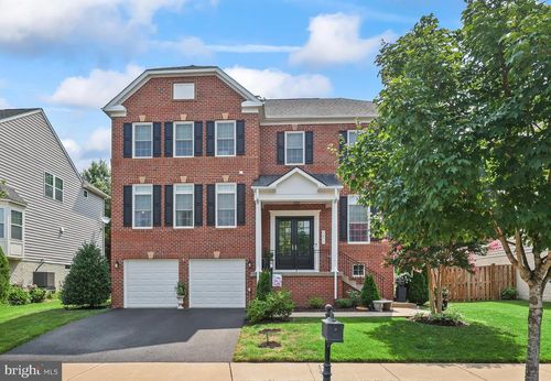 7671 Hamelin Ln, GAINESVILLE, VA, 20155-3604 | Card Image