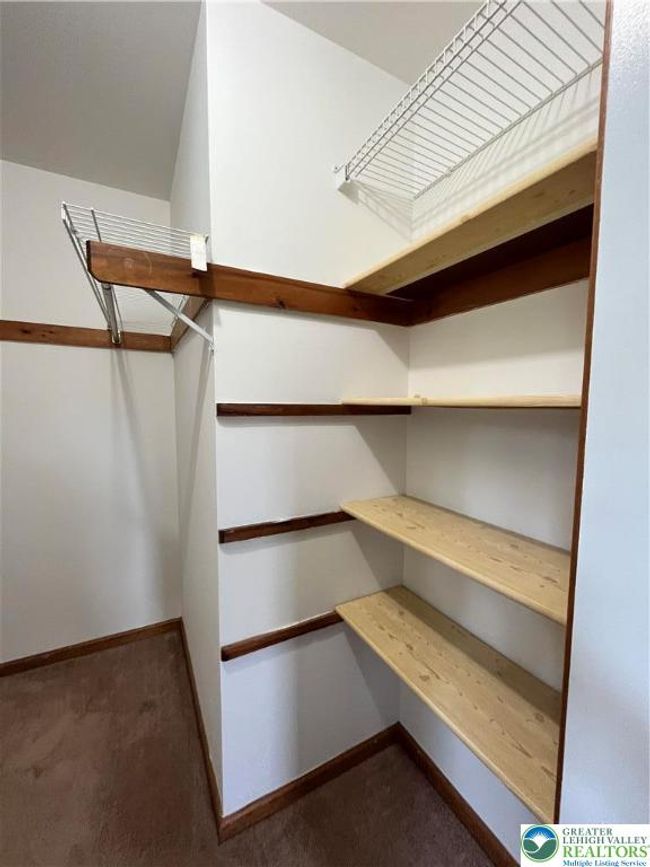 4053 Vaughn St, Condo with 2 bedrooms, 2 bathrooms and null parking in Palmer Twp PA | Image 15