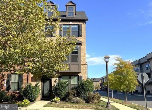 22296 Philanthropic Dr, ASHBURN, VA, 20148-7571 | Card Image