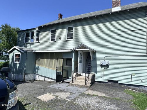 17 Mohawk Ave, Waterford, NY, 12188-2221 | Card Image