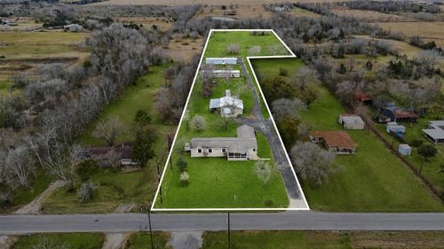 19645 Nordt Rd, Damon, TX, 77430-9606 | Card Image