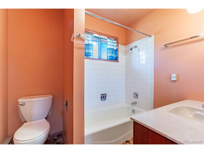 13705 County Road 45, House other with 3 bedrooms, 2 bathrooms and null parking in Coaldale CO | Image 20