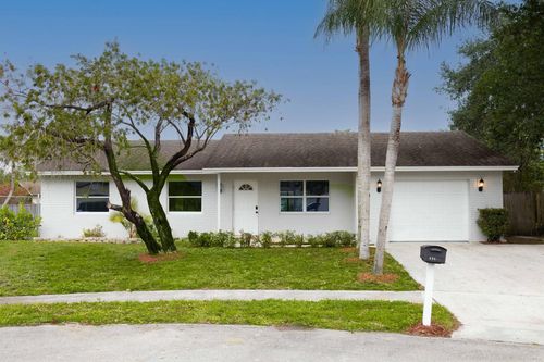 131 Jay Ct, Royal Palm Beach, FL, 33411-1723 | Card Image