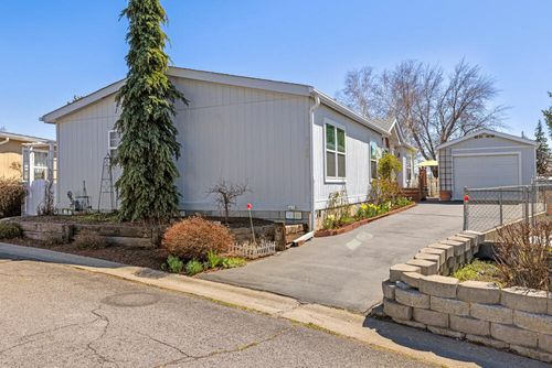 7120 Turner Ct, Klamath Falls, OR, 97603-9634 | Card Image