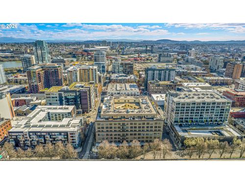 204-1420 Nw Lovejoy St, Portland, OR, 97209-2734 | Card Image