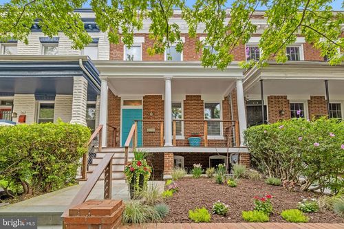 165 Adams St Nw, WASHINGTON, DC, 20001-1610 | Card Image
