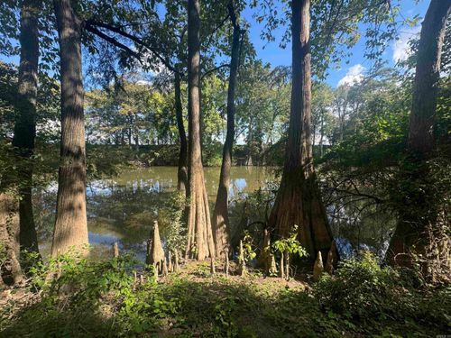 881 Highway 15 N, Lonoke, AR, 72086-8230 | Card Image