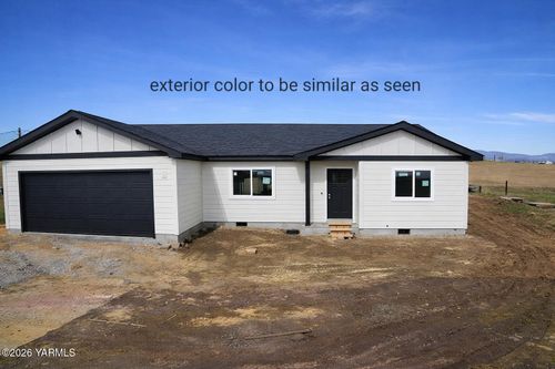 8291 Fort Rd Rd, Wapato, WA, 98951 | Card Image