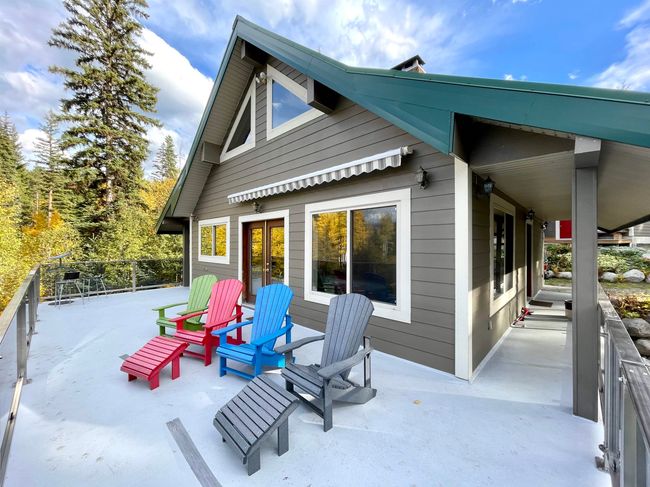 7068 Gun Lake West Road, House other with 3 bedrooms, 2 bathrooms and 9 parking in Pemberton BC | Image 9