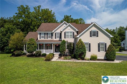 7301 Cedar Rd, Macungie, PA, 18062-8935 | Card Image