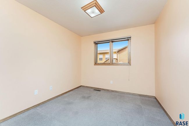 201 N Foss Ave, House other with 3 bedrooms, 3 bathrooms and null parking in Sioux Falls SD | Image 14