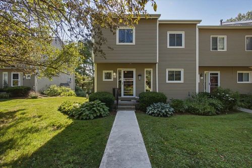 E11 Stonehedge Dr, South Burlington, VT, 05403-7367 | Card Image
