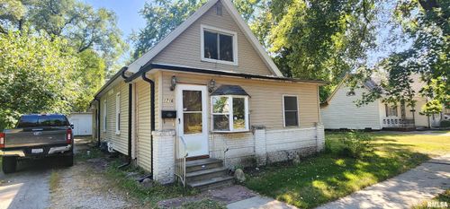 1710 E Carpenter St, Springfield, IL, 62702-5730 | Card Image
