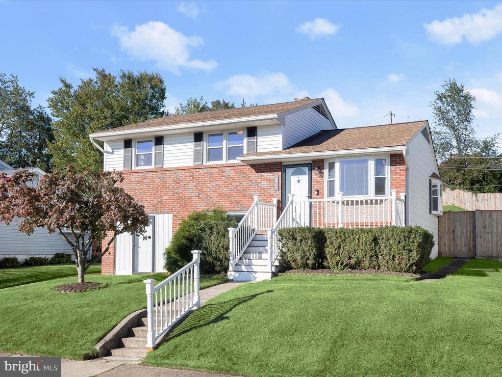 Upton Rd, Parkville, MD 21234