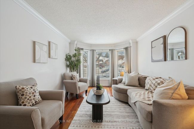 890 Royal Orchard Dr, House other with 4 bedrooms, 4 bathrooms and 4 parking in Oshawa ON | Image 8