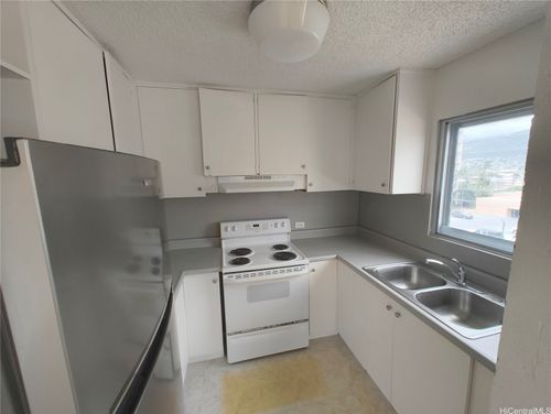 708-509 University Ave, Honolulu, HI, 96826-5008 | Card Image