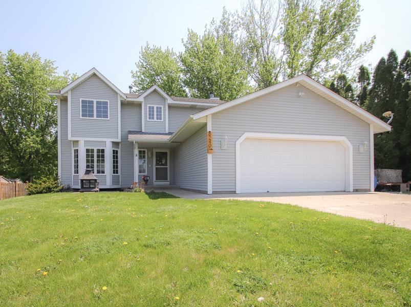Lawndale Ln, Maple Grove, MN 55311