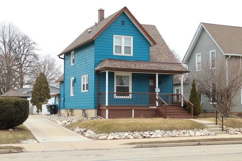 N88W17170 Main Street, Menomonee Falls, WI, 53051 | Card Image